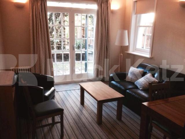 			NEW INSTRUCTION, 2 Bedroom, 1 bath, 1 reception Apartment			 Chester Way, Kennington 